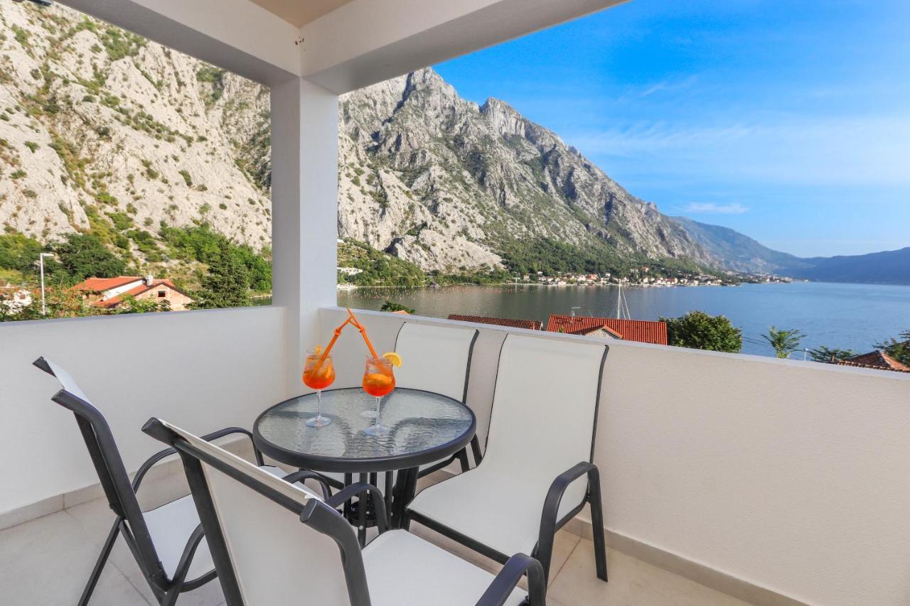 Sea Star Luxury Apartment Kotor Exterior foto