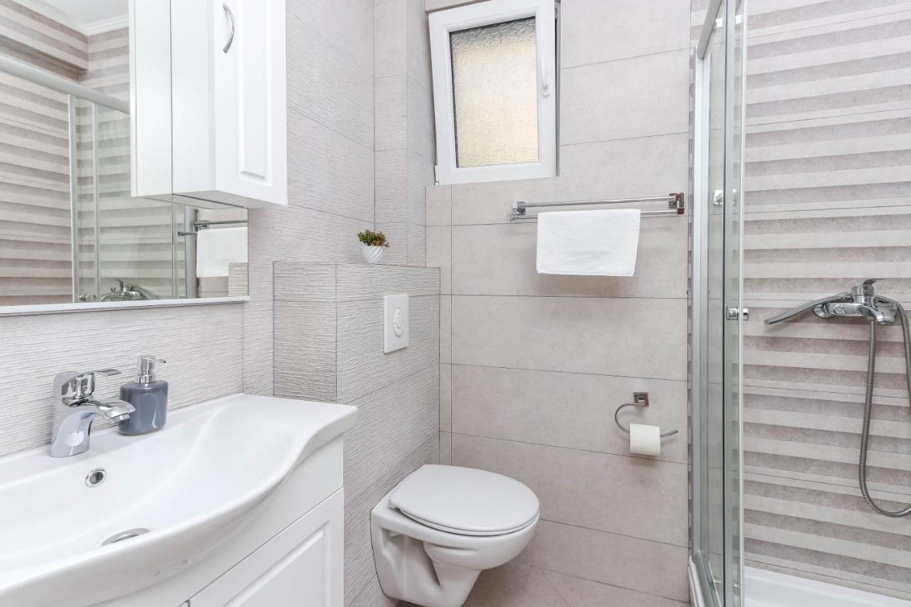 Sea Star Luxury Apartment Kotor Exterior foto